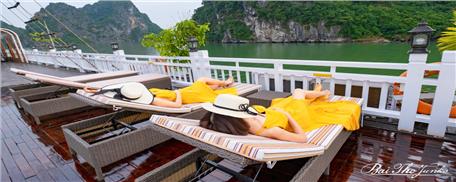 Du thuyền Victory Star